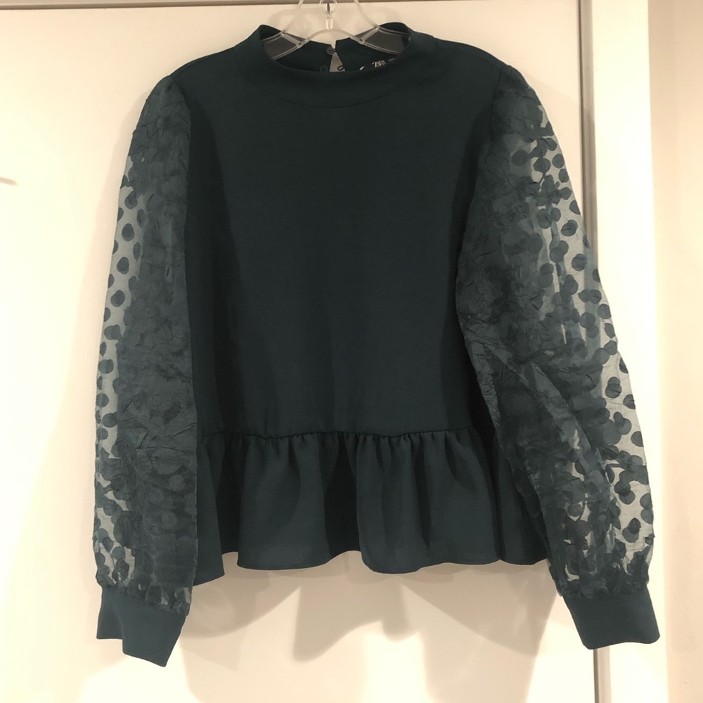 ZARA FOREST GREEN PUFF SLEEVE TOP